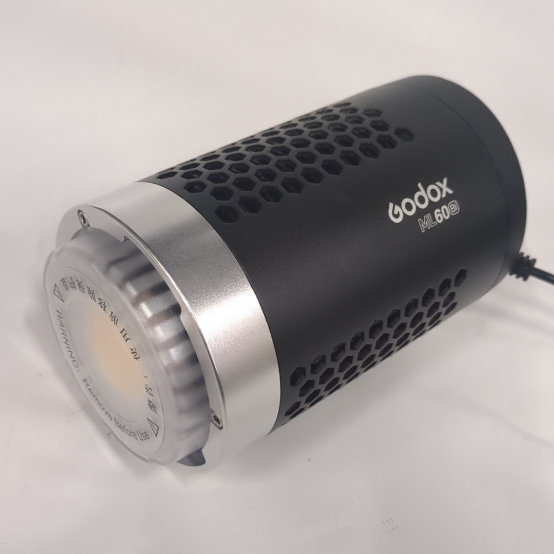 GODOX 2色温度LED撮影ランプ ML60 Bi カメラ関連機器 ケース付2